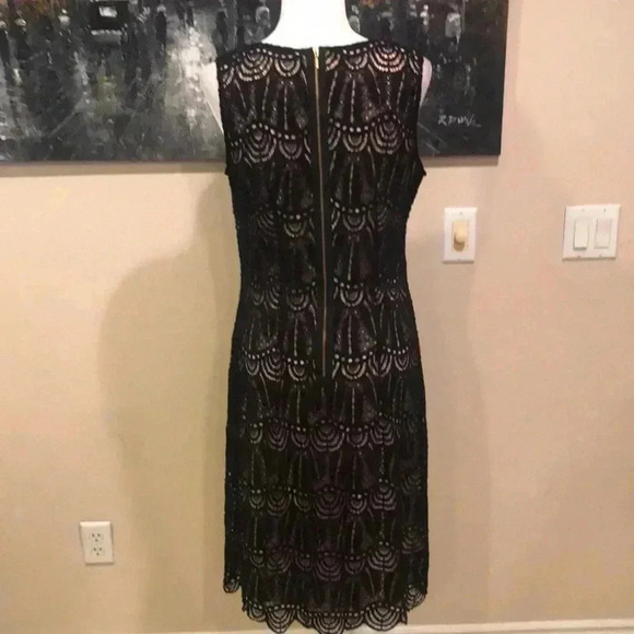 Sharagano Floral black Lace Overlay w/Tan Lining & Exposed Zipper-Size 12 - Picture 2 of 11